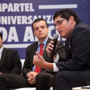 Sebastian Mendes from UNE at the Compartel workshop in Bogota